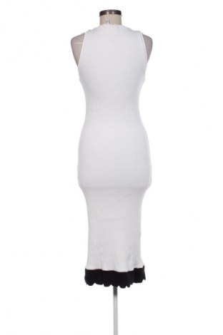 Šaty  Zara, Velikost XS, Barva Bílá, Cena  429,00 Kč