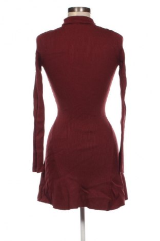 Sukienka Zara, Rozmiar S, Kolor Czerwony, Cena 71,99 zł