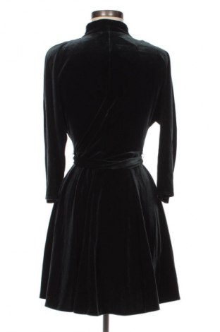 Kleid Zara, Größe XS, Farbe Grün, Preis € 14,99