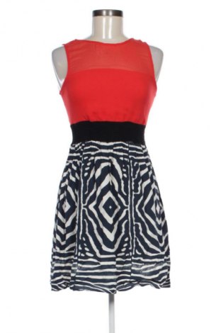 Φόρεμα Zara, Μέγεθος XS, Χρώμα Πολύχρωμο, Τιμή 17,99 €