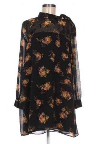 Рокля Zara, Размер XL, Цвят Многоцветен, Цена 31,99 лв.