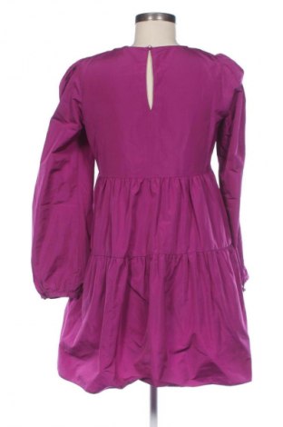 Kleid Zara, Größe M, Farbe Lila, Preis 34,79 €
