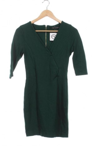 Kleid Zara, Größe M, Farbe Grün, Preis 13,80 €