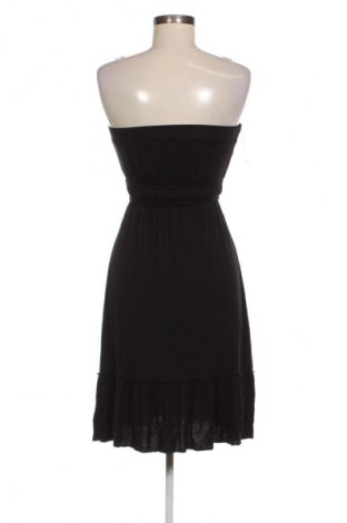 Kleid Zenana Outfitters, Größe S, Farbe Schwarz, Preis € 14,77