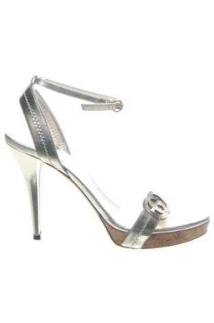 Sandalen Gucci, Größe 39, Farbe Ecru, Preis 277,95 €