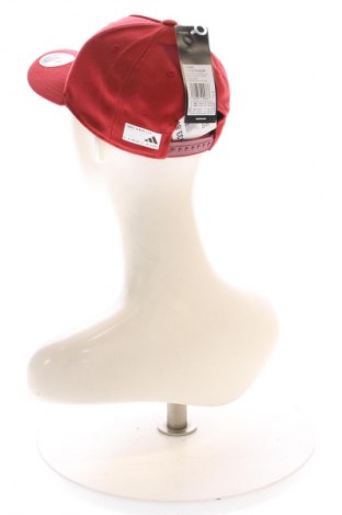 Căciulă Adidas, Culoare Roșu, Preț 98,99 Lei