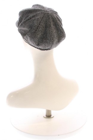 Căciulă Unbranded, Culoare Multicolor, Preț 55,99 Lei