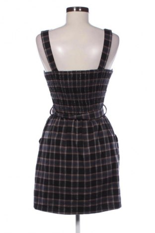 Latzkleid Hollister, Größe M, Farbe Mehrfarbig, Preis 13,99 €