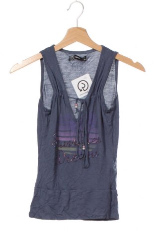 Γυναικείο αμάνικο μπλουζάκι ONLY, Μέγεθος XS, Χρώμα Μπλέ, 100% βισκόζη, Τιμή 8,18 €