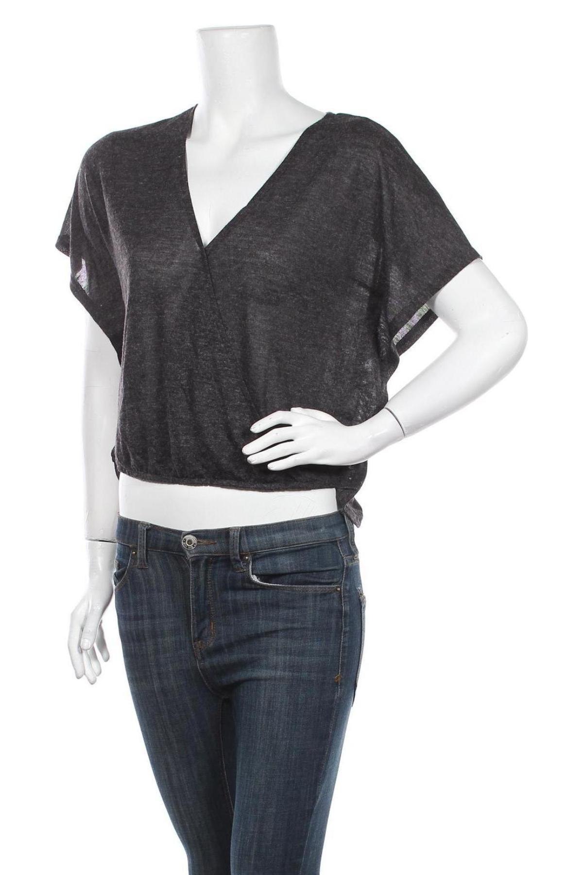 Γυναικεία μπλούζα Review, Μέγεθος XS, Χρώμα Γκρί, Τιμή 16,89 €