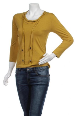 Дамска блуза Avalanche, Размер S, Цвят Жълт, 90% памук, 10% еластан, Цена 13,65 лв.