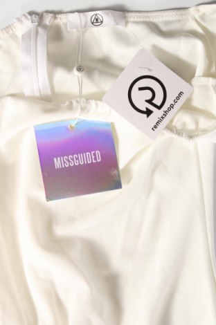 Kleid Missguided, Größe M, Farbe Weiß, Preis 71,65 €