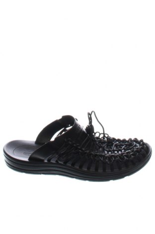 Pantofle Keen, Velikost 42, Barva Černá, Cena  818,00 Kč