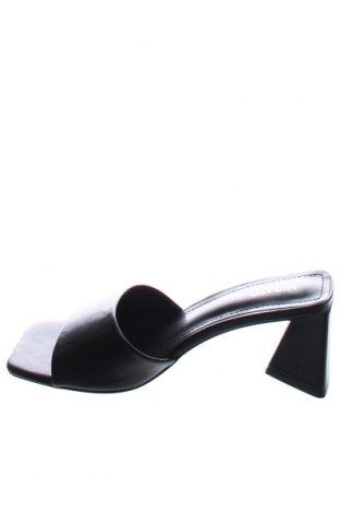 Papuci Migato, Mărime 38, Culoare Negru, Preț 134,21 Lei