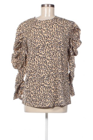 Дамска блуза Ax Paris, Размер M, Цвят Бежов, Цена 6,72 лв.