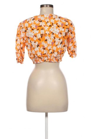 Γυναικεία μπλούζα Bershka, Μέγεθος S, Χρώμα Πολύχρωμο, Τιμή 3,68 €
