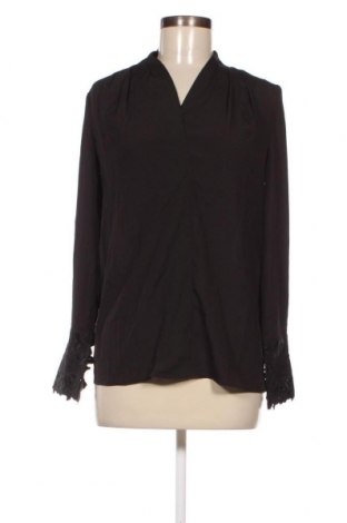Γυναικεία μπλούζα Molly Bracken, Μέγεθος XS, Χρώμα Μαύρο, Τιμή 3,71 €