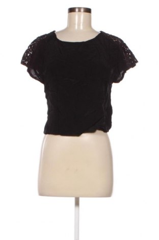 Дамска блуза Monki, Размер XS, Цвят Черен, Цена 5,20 лв.