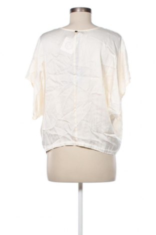 Дамска блуза Rebel Queen, Размер S, Цвят Златист, Цена 102,00 лв.