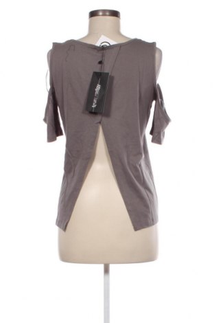 Дамска блуза Trueprodigy, Размер S, Цвят Сив, Цена 7,50 лв.