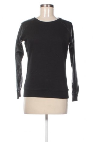 Дамска блуза Urban Classics, Размер XS, Цвят Черен, Цена 4,90 лв.