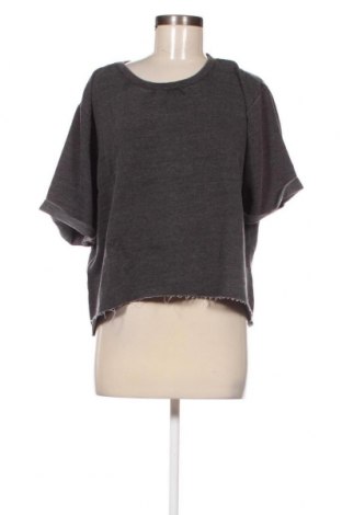 Дамска блуза Urban Classics, Размер XL, Цвят Сив, Цена 5,95 лв.
