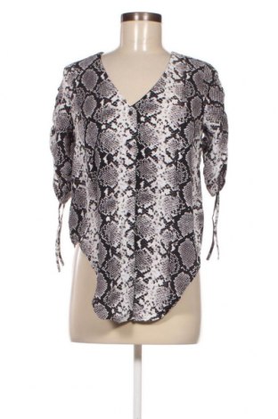 Γυναικείο πουκάμισο Jennyfer, Μέγεθος S, Χρώμα Πολύχρωμο, Τιμή 3,25 €