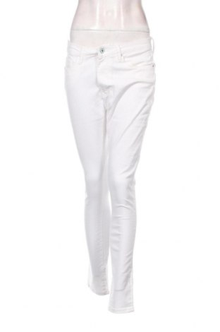 Дамски дънки Pepe Jeans, Размер M, Цвят Бял, Цена 17,71 лв.