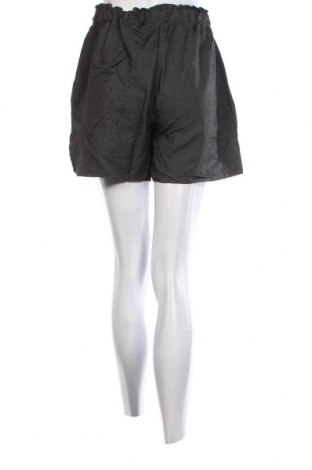 Damen Shorts, Größe M, Farbe Grau, Preis 4,15 €