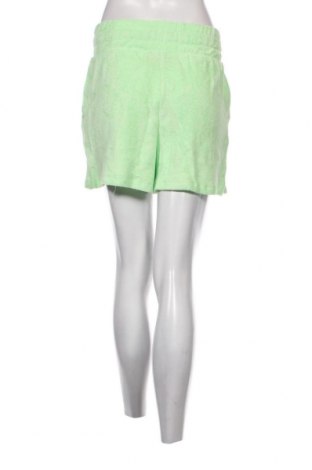 Damen Shorts ASOS, Größe S, Farbe Grün, Preis 37,11 €