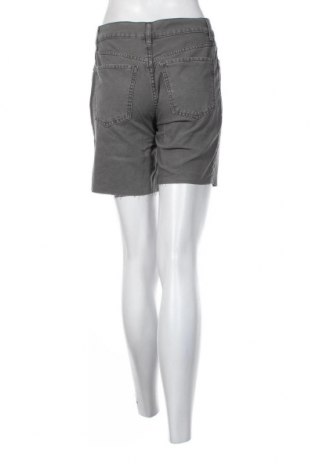 Pantaloni scurți de femei ASOS, Mărime S, Culoare Gri, Preț 236,84 Lei