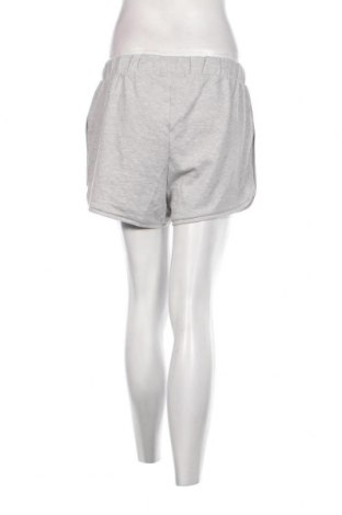 Дамски къс панталон Camaieu, Размер L, Цвят Сив, Цена 8,68 лв.
