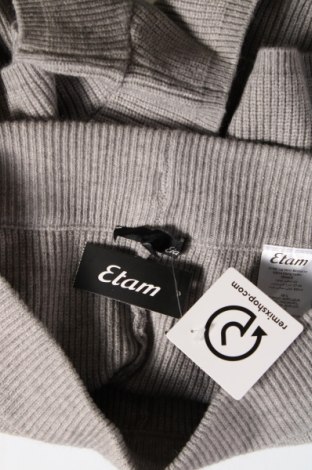 Дамски къс панталон Etam, Размер L, Цвят Сив, Цена 72,00 лв.