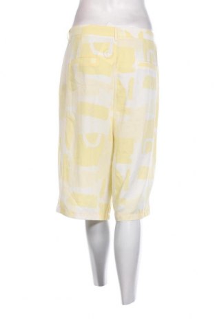 Γυναικείο κοντό παντελόνι Glamorous, Μέγεθος XL, Χρώμα Κίτρινο, Τιμή 5,57 €