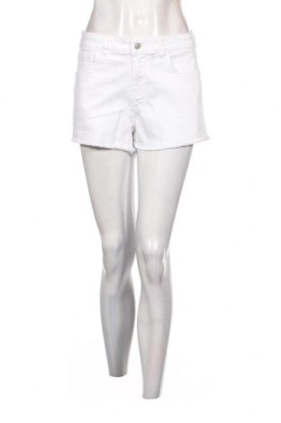 Дамски къс панталон Ltb, Размер M, Цвят Бял, Цена 8,64 лв.