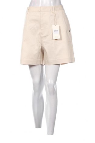Γυναικείο κοντό παντελόνι Maison Scotch, Μέγεθος M, Χρώμα  Μπέζ, Τιμή 17,53 €