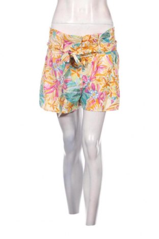 Γυναικείο κοντό παντελόνι Molly Bracken, Μέγεθος M, Χρώμα Πολύχρωμο, Τιμή 4,45 €