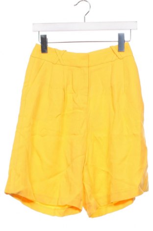 Γυναικείο κοντό παντελόνι Naf Naf, Μέγεθος XS, Χρώμα Κίτρινο, Τιμή 4,82 €