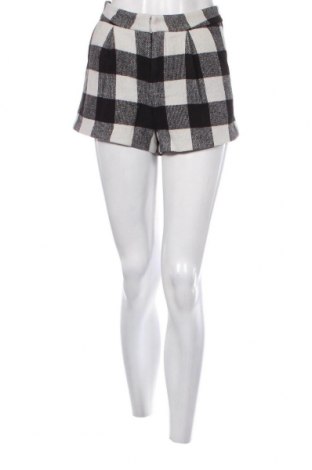 Γυναικείο κοντό παντελόνι ONLY, Μέγεθος S, Χρώμα Πολύχρωμο, Τιμή 3,51 €
