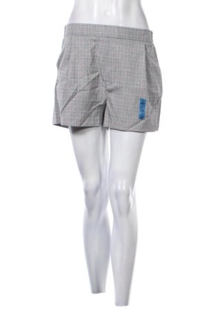 Γυναικείο κοντό παντελόνι Pull&Bear, Μέγεθος L, Χρώμα Γκρί, Τιμή 4,31 €