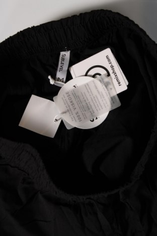 Дамски къс панталон Sublevel, Размер M, Цвят Черен, Цена 31,00 лв.