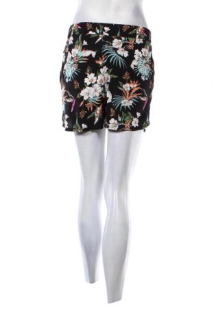 Damen Shorts Urban Classics, Größe XS, Farbe Mehrfarbig, Preis 20,62 €