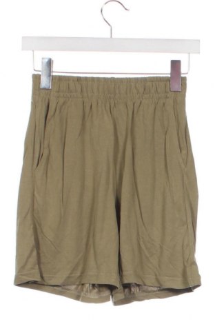 Дамски къс панталон Urban Classics, Размер XS, Цвят Зелен, Цена 7,60 лв.