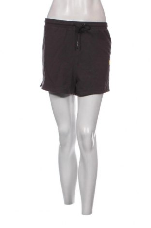 Γυναικείο κοντό παντελόνι Urban Outfitters, Μέγεθος XL, Χρώμα Μαύρο, Τιμή 4,82 €