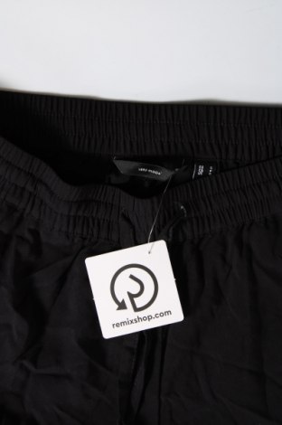 Pantaloni scurți de femei Vero Moda, Mărime S, Culoare Negru, Preț 21,05 Lei