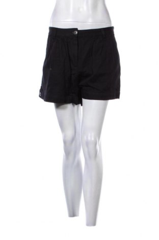 Γυναικείο κοντό παντελόνι Weekday, Μέγεθος M, Χρώμα Μαύρο, Τιμή 4,76 €