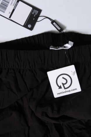 Pantaloni scurți de femei Weekday, Mărime S, Culoare Negru, Preț 19,34 Lei