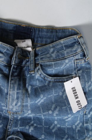 Damen Shorts iets frans..., Größe XXS, Farbe Blau, Preis 37,11 €