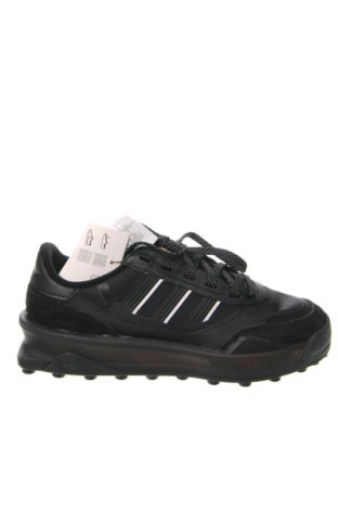 Дамски обувки Adidas Originals, Размер 36, Цвят Черен, Цена 93,89 лв.