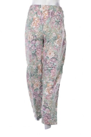 Дамски панталон, Размер S, Цвят Многоцветен, Цена 12,88 лв.